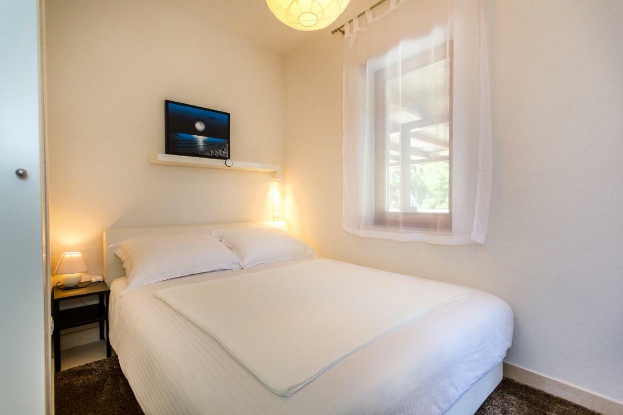 Apartman Jezevac Krk Town Exterior foto